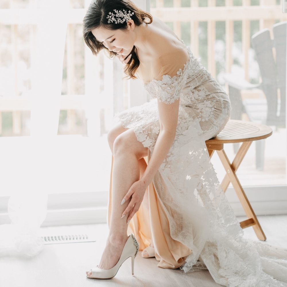Wedding Dress - Martin Thornburg